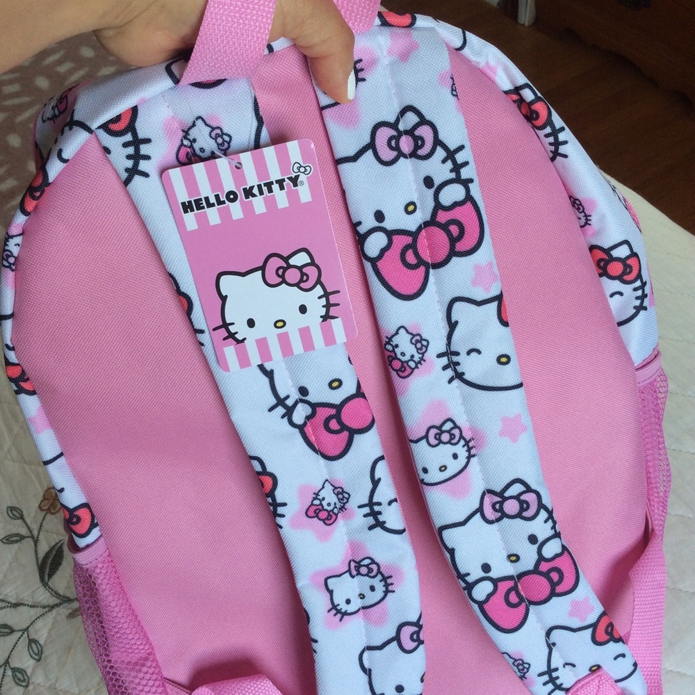 Hello kitty backpack - Picture 5 of 7